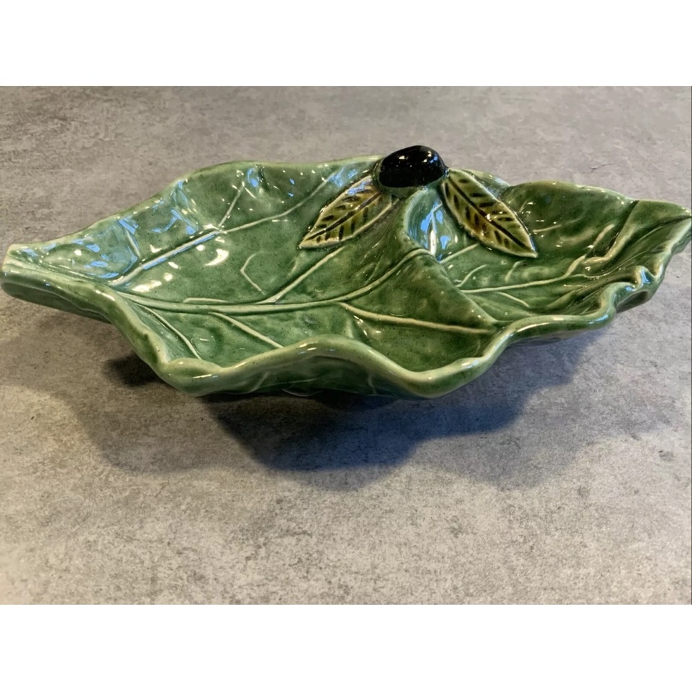 Beautiful Ceramic Dish Made in Portugal - By Jay Willfred of Andrea Bg Sadek - Picture 4 of 8